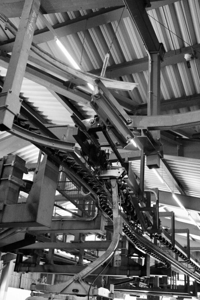 Berbahn fotografiert in Schwarz/Weiß in den Kitzbühler Alpen