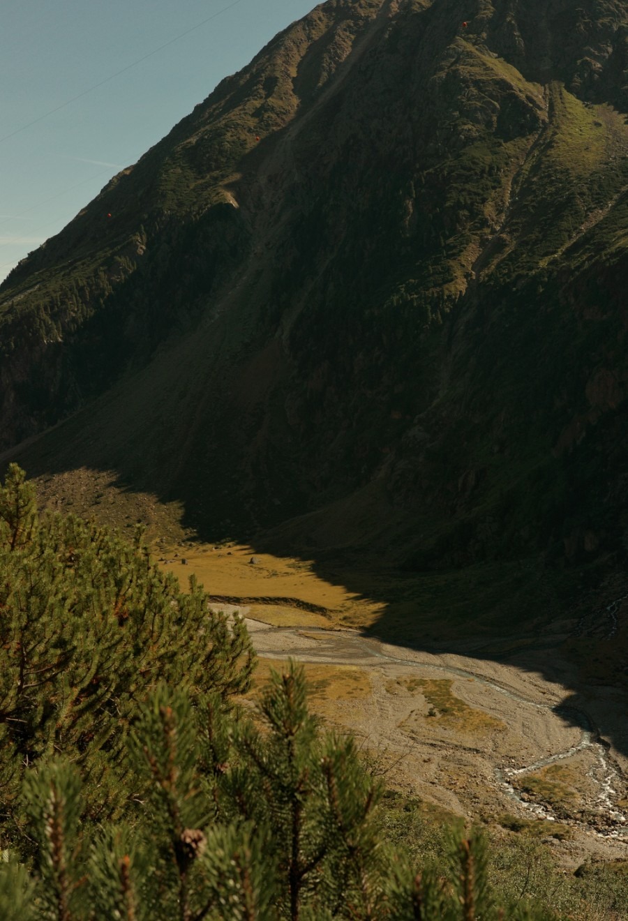 Ausblick auf Plateau Blick beim Abstieg von Sulzenauhütte