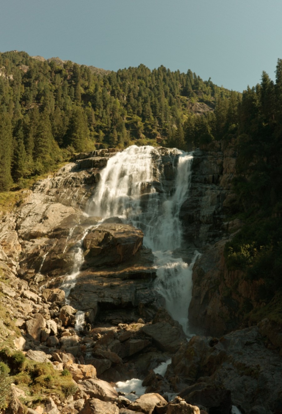 Wasserfall Wasserfall auf den Weg hin zur Blaue Lacke