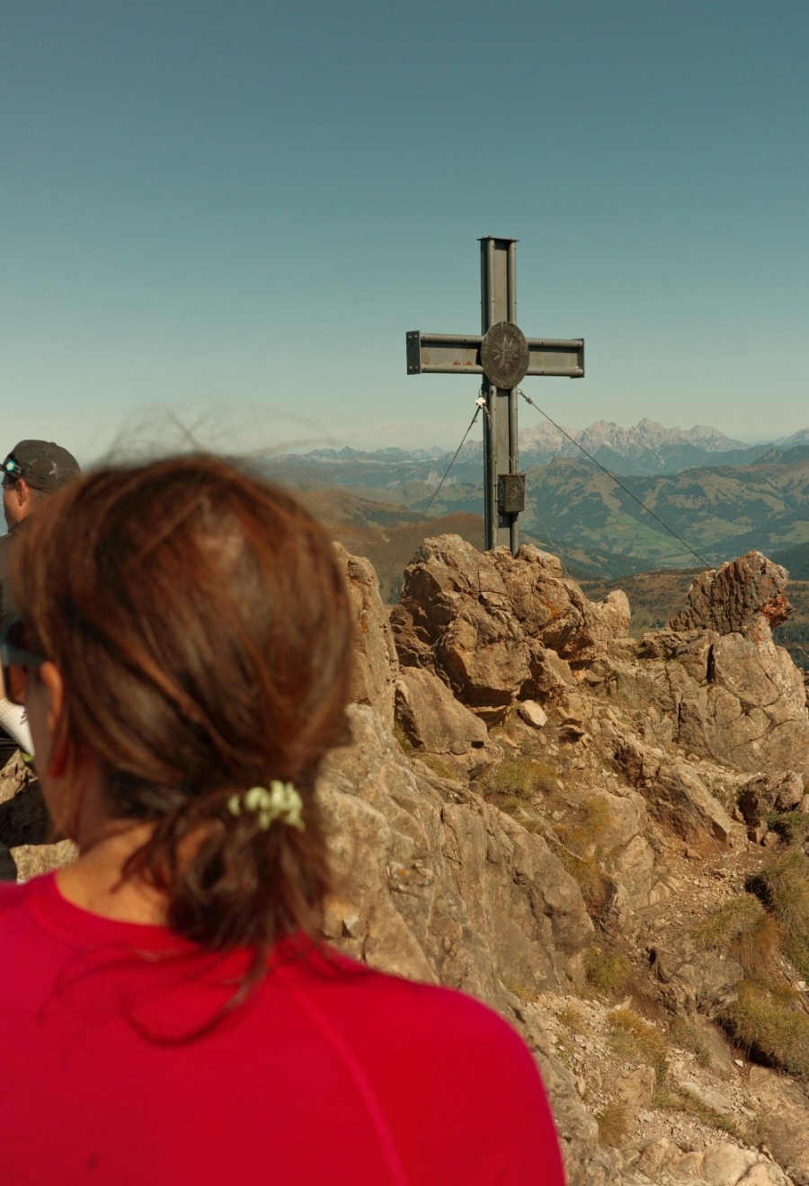Das Gipfelkreuz des Großen Rettensteins